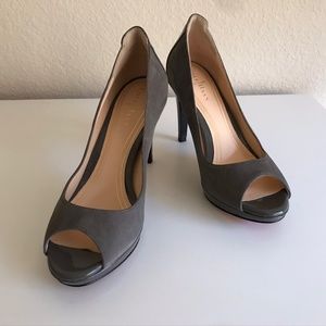 Cole Haan Chelsea Heels Size 5